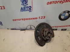Ступица Mercedes GLK300 2010 A2123500241 X204 272.948, задняя правая