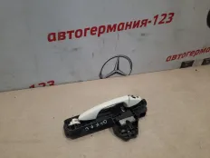 Ручка двери Mercedes GLK300 2010 A2047600934 X204 272.948, передняя левая