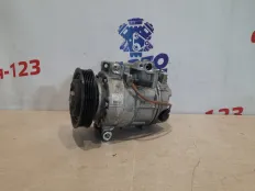 Компрессор кондиционера Mercedes B180 2012 A0042300311 T246 270.910