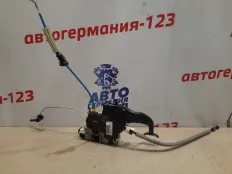 Замок двери Mercedes B180 2012 A1667200335 T246 270.910, передний левый
