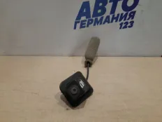 Камера заднего вида Mercedes C200 2011 A2048206097 W204