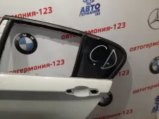 Форточка двери BMW 116 2012 51357269561 F20 N13B16, задняя левая