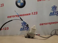 Замок двери Mercedes E350 2011 A2047302735 W212, задний левый