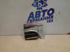 Блок управления дверьми Lexus IS 2008 8999130050 II, задний правый
