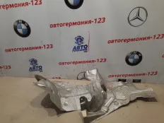 Тепловая защита Mercedes GLK300 2010 A2046828771 X204 272.948, правая