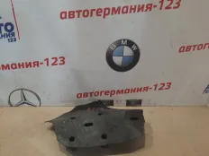Защита антигравийная BMW 116 2012 33326796138 F20 N13B16, задняя правая