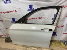 Дверь BMW 116 2012 41007284511 F20 N13B16, передняя левая
