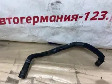 Патрубок системы охлаждения Mercedes E320 2008 A2118302596 W211 642.920