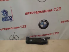 Патрубок воздушного фильтра Mercedes E320 2008 A6420945097 W211 642.920, правый
