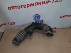 Патрубок воздушного фильтра Mercedes E350 2005 A1121410004 W211 272.964