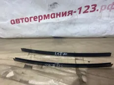 Накладка двери BMW X5 2007 51357207840 E70 N52B30AF, задняя