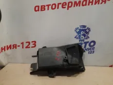 Воздуховод охлаждения тормозов BMW 523i 2011 51747200798 F10 N52B25AF, правый