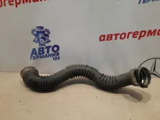 Патрубок интеркулера Mercedes B180 2012 A2465200001 T246 270.910, левый