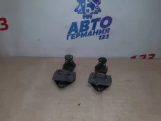 Замок капота Mercedes ML350 2006 A2038800460 W164 272.967