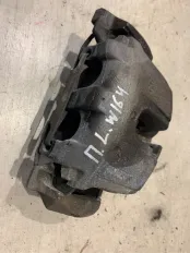 Суппорт тормозной Mercedes ML350 2006 A1644202383 W164 272.967, передний левый