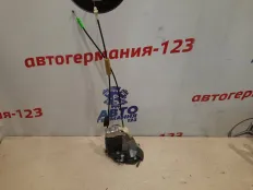 Замок двери Toyota Prius 2012 6906042021 XW30, задний левый