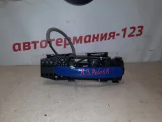 Ручка двери Volkswagen Polo 2011 6Q0837886A 6RCBZ, задняя правая