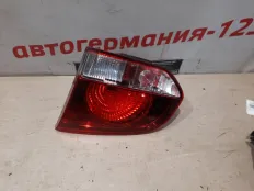 Стоп-планка Volkswagen Golf 2010 5K0945094J 6, правая