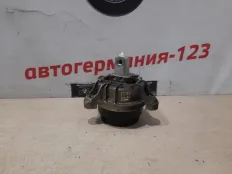 Подушка двигателя BMW 523i 2011 22116786528 F10 N52B25AF, правая