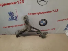 Рычаг подвески нижний Mercedes ML350 2006 A1643303407 W164 272.967, передний левый