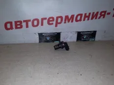 Датчик положения распредвала Mercedes ML350 2006 A2729050043 W164 272.967