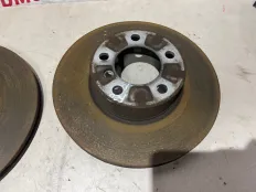 Диски тормозные BMW 116 2012 34116792219 F20 N13B16, передние