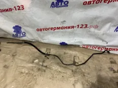 Трубка охлаждения АКПП Mercedes ML350 2006 A1645004672 W164 272.967, правая