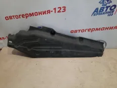 Защита антигравийная Mercedes GL550 2006 A1646102408 X164 273.963, правая