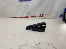 Форсунка стеклоомывателя Mercedes GL550 2006 A1648600847 X164 273.963, правая