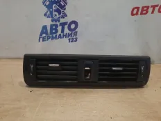 Дефлектор воздушный BMW 116 2012 64229207116 F20 N13B16