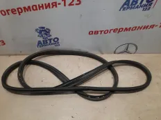 Уплотнитель багажника Mercedes GL550 2006 A1647401378 X164 273.963