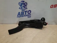 Педаль газа Mercedes GL550 2006 A1643000004 X164 273.963