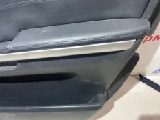 Обшивка двери Mercedes GL550 2006 A16472004629D84 X164 273.963, передняя правая