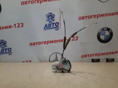 Замок двери Honda Civic 2007 72610SNAA13 VIII, задний правый