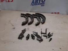 Колодки стояночного тормоза BMW 630 2007 34212213314 E63 N52B30A