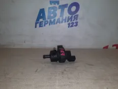 Клапан вентиляции топливного бака Mercedes ML350 2006 A2124702793 W164 272.967