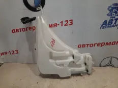 Бачок омывателя BMW 118 2011 61667241676 F20 N13B16