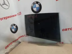 Стекло двери BMW 118 2011 51357242558 F20 N13B16, заднее правое
