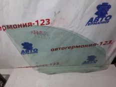 Стекло BMW X1 2012 51332990296 E84 N20B20A, переднее правое