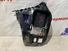 Кронштейн бампера BMW 118 2011 51127240955 F20 N13B16, задний левый