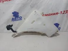 Бачок омывателя BMW 116 2012 61667241676 F20 N13B16