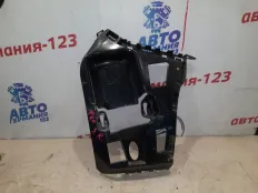 Кронштейн бампера BMW 118 2011 51127240956 F20 N13B16, задний правый