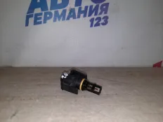 Датчик температуры Mercedes C180 2012 A6511530028 C204 271.820