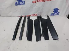 Комплект молдингов на двери BMW 116 2012 51337240876 F20 N13B16