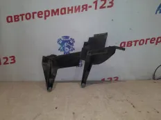 Кронштейн фары BMW X3 2008 1301073024 E83 N52B25A, передний левый