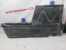 Защита антигравийная BMW 116 2012 51757241830 F20 N13B16, правая