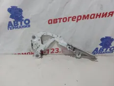 Петля капота BMW 116 2012 41617286343 F20 N13B16, передняя левая