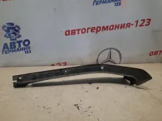 Накладка декоративная BMW 320D 2014 51767264274 F30 N47D20C, правая