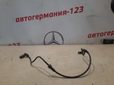 Датчик ABS Mercedes C200 2011 A2045400117 W204, передний