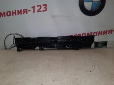 Кронштейн порога BMW 320D 2014 51777256915 F30 N47D20C, левый